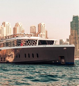 Megayacht Lotus Cruise in Dubai Marina picture 